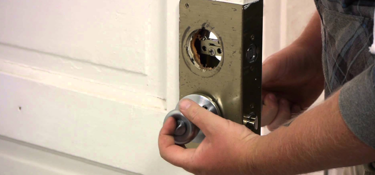 Home Lock Change in Gravenhurst